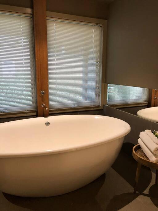 Hepburn Hideaway Villa ~ Hepburn / Daylesford هيبورن سبرينغز المظهر الخارجي الصورة